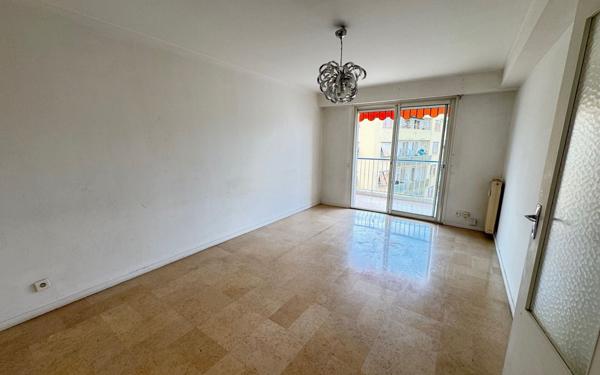 Appartement à vendre    2 pièces • 45,12 m2 Nice