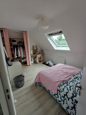 Plougasnou (29630) Plougasnou entre le Diben et Terenez, maison 4 chambres entièrement rénovée sur 1000 m2 de terrain.