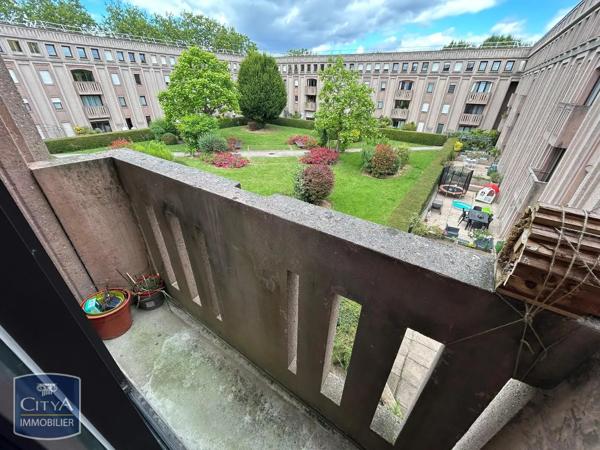 Appartement à louer 2 pièces 59.47m² Montigny-le-Bretonneux (78180)
