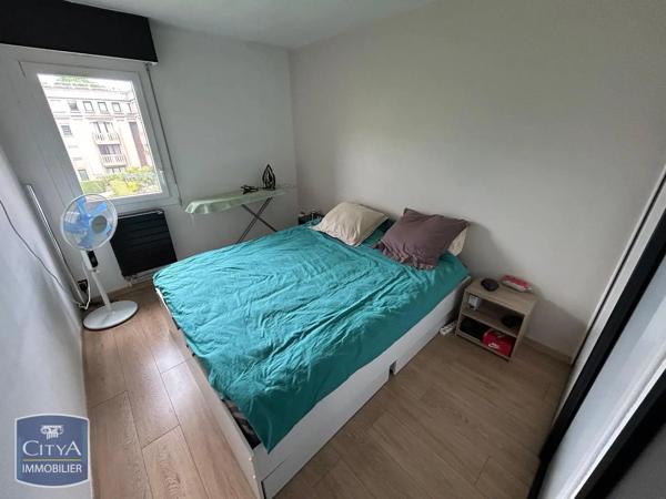 Appartement à louer 2 pièces 59.47m² Montigny-le-Bretonneux (78180)