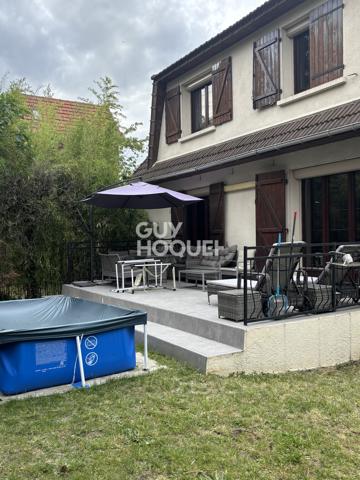 MAISON À LOUER DE 7 PIÈCES DE 135,00 M²