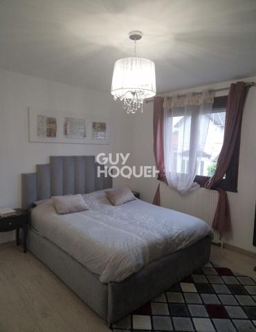 MAISON À LOUER DE 7 PIÈCES DE 135,00 M²