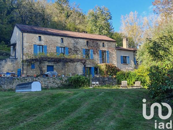 Maison à vendre 6 pièces 143 m² Sarlat-la-Canéda