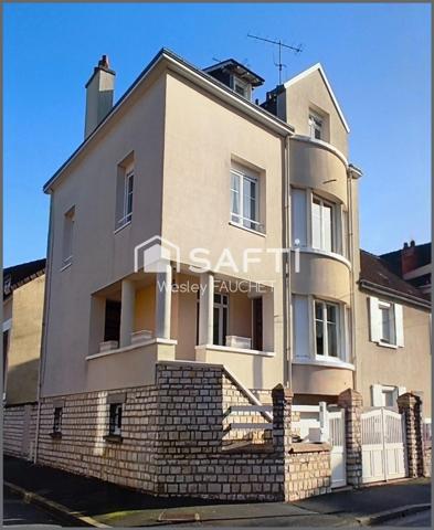 Maison de ville à Châteauroux (36000) – 161 m² –