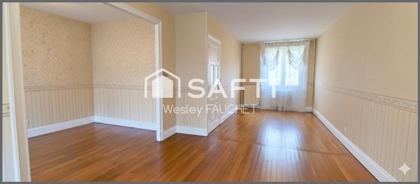 Maison de ville à Châteauroux (36000) – 161 m² –