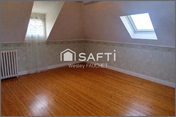 Maison de ville à Châteauroux (36000) – 161 m² –