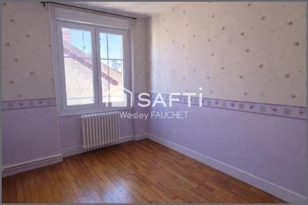 Maison de ville à Châteauroux (36000) – 161 m² –