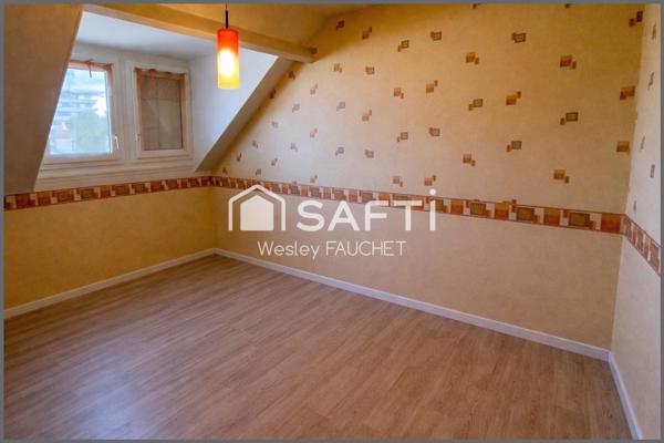 Maison de ville à Châteauroux (36000) – 161 m² –