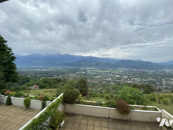 DUPLEX AVEC TERRASSE