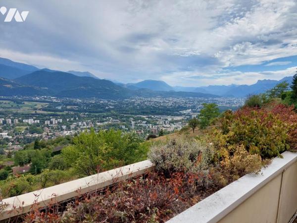 DUPLEX AVEC TERRASSE