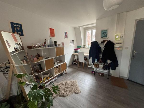 A LOUER : T1 à LILLE • Rue des Pyramides - GAMBETTA • 480 € CC • Réf. 00312-004