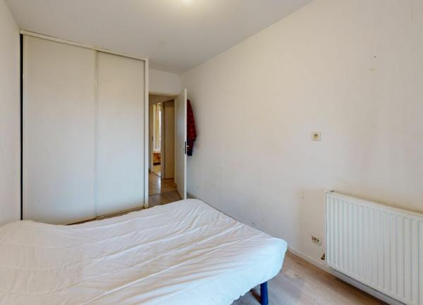 Appartement à vendre    4 pièces • 80,04 m2 Vaulx-en-Velin