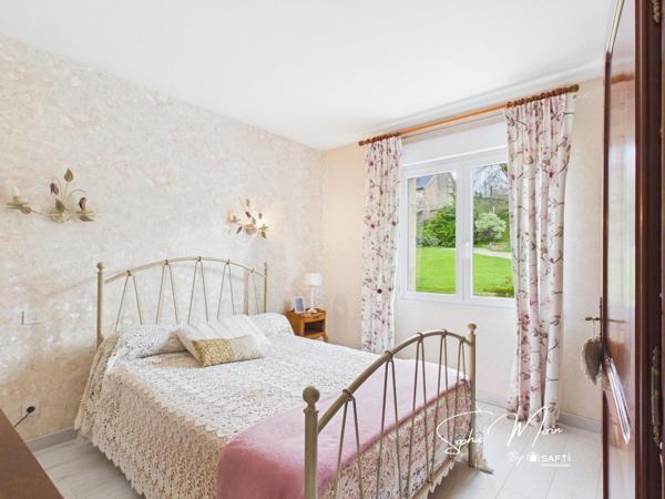 Vue sur la vallée – Vie de plain-pied – Grand terrain au calme à Lannion