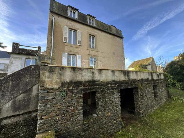 Maison Saint Yrieix La Perche 240 m2