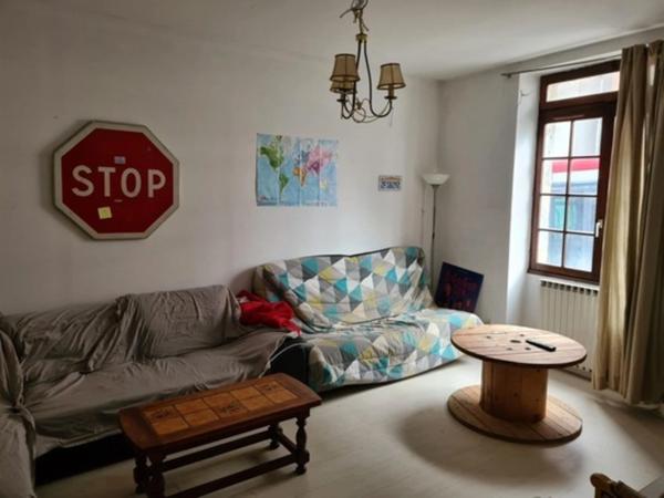 Immeuble de 156 m2, possibilité de 5 chambres en colocation + jardin