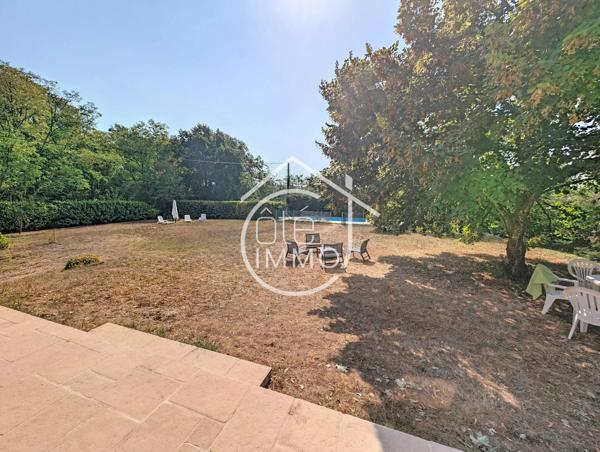 PRIGONRIEUX : Charmante périgourdine de 140m² avec piscine et garage