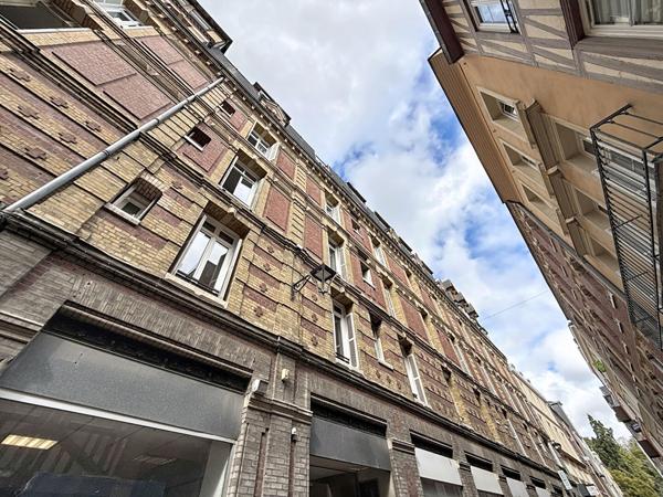 A vendre F1bis de 42m² avec cave - hyper centre Rouen - ROUEN