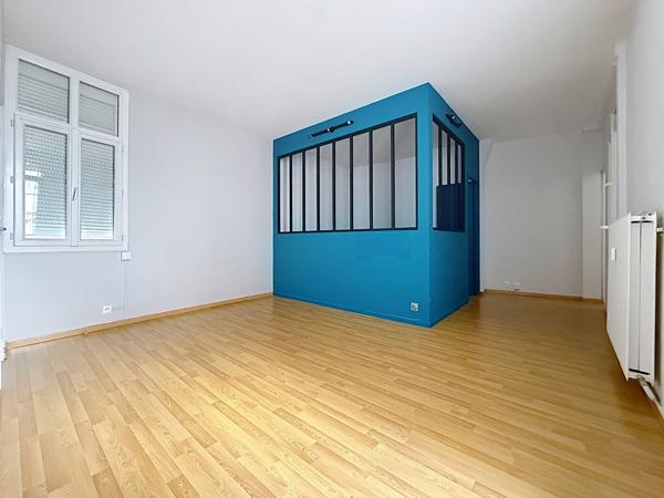 A vendre F1bis de 42m² avec cave - hyper centre Rouen - ROUEN