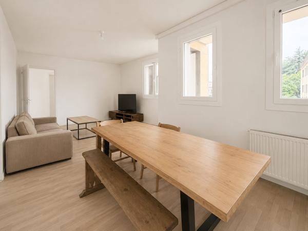 Grand appartement 84 m2
