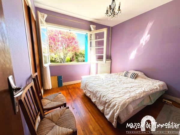 VENTE MAISON EN PARTIE SUR SOUS SOL - 6 PIECES - BEAU JARDIN - SUD ROYAN