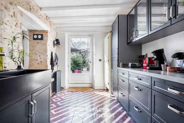 Longère avec piscine et parc arboré dans le Lauragais