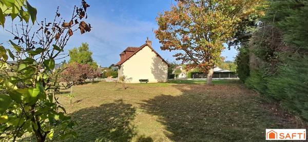 Pavillon sur ss/sol, 3 chambres 1 au rdc - puits