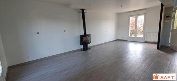 Pavillon sur ss/sol, 3 chambres 1 au rdc - puits