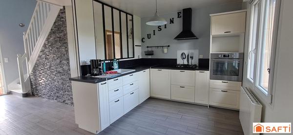 Pavillon sur ss/sol, 3 chambres 1 au rdc - puits