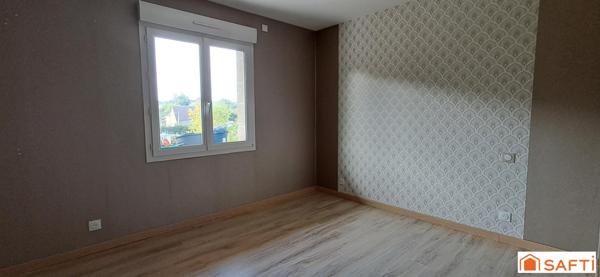 Pavillon sur ss/sol, 3 chambres 1 au rdc - puits