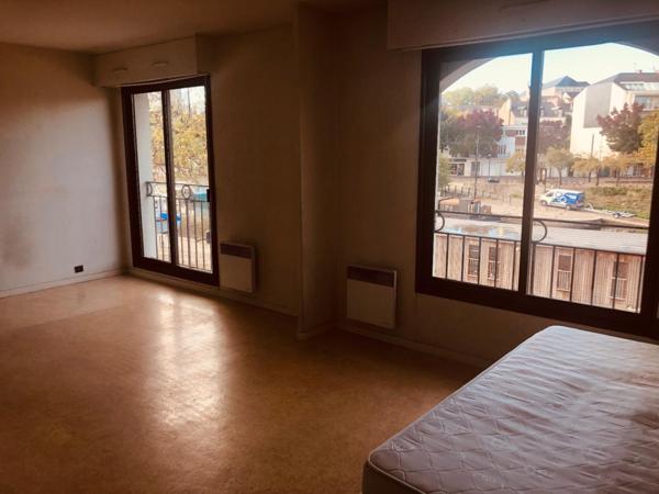APPARTEMENT T1,  
Nantes 44000