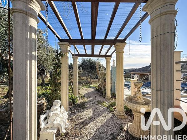 Maison à vendre 8 pièces 267 m² Flassans-sur-Issole