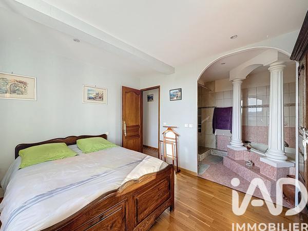 Maison à vendre 8 pièces 267 m² Flassans-sur-Issole