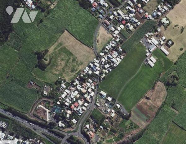terrain 850 m² avec maisons à rénover