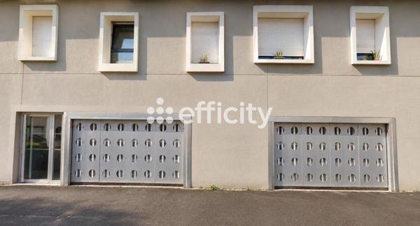 Parking
        
        - 14 m² 18 000 € *