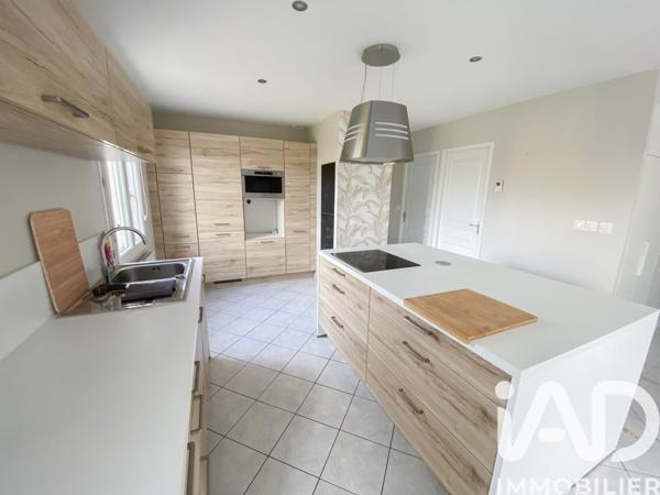 Maison à vendre 5 pièces 119 m² La Chapelle-sur-Chézy