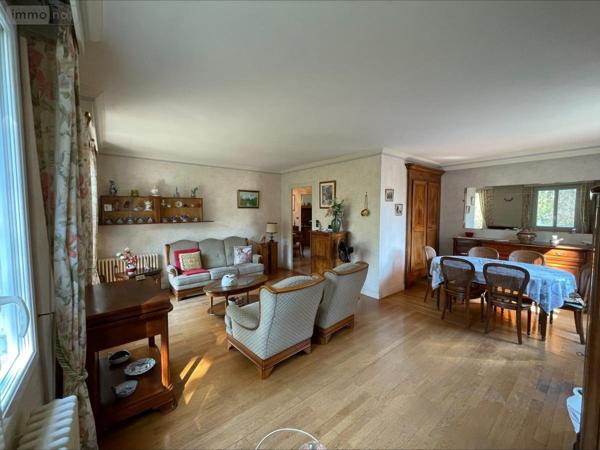 Appartement à vendre à Bourg-en-Bresse dans l'Ain (01000), ref : 01083-1949