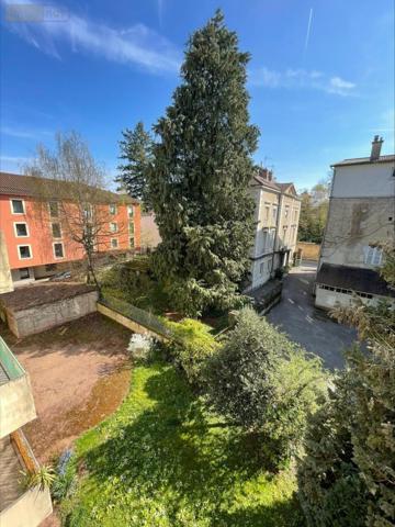 Appartement à vendre à Bourg-en-Bresse dans l'Ain (01000), ref : 01083-1949