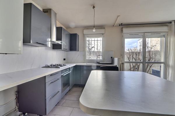 Appartement Aubervilliers 3 pièce(s) 60.41 m2