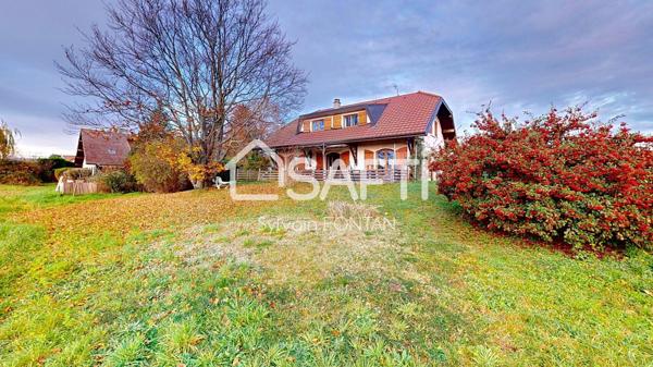 GRANDE MAISON FAMILIALE AVEC VUE DEGAGEE