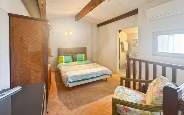 Maison à vendre    4 pièces • 95 m2 Antibes