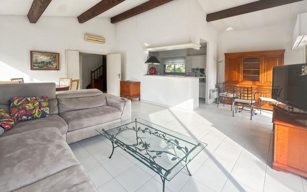 Maison à vendre    4 pièces • 95 m2 Antibes