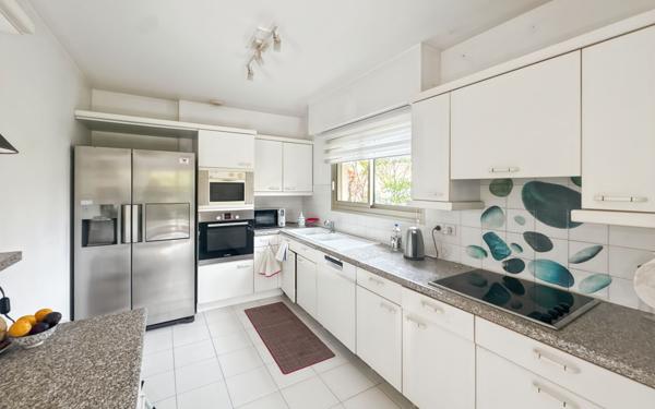 Maison à vendre    4 pièces • 95 m2 Antibes