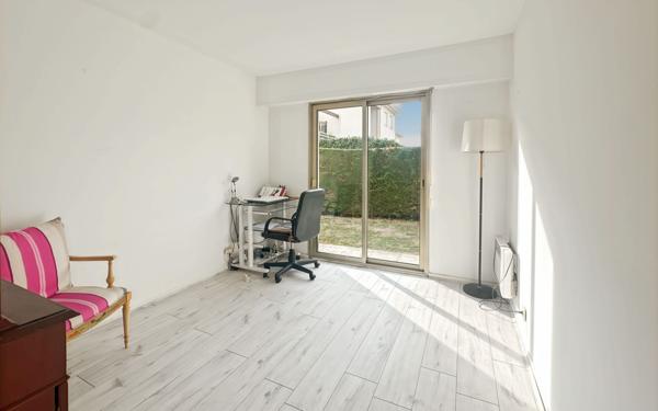 Maison à vendre    4 pièces • 95 m2 Antibes