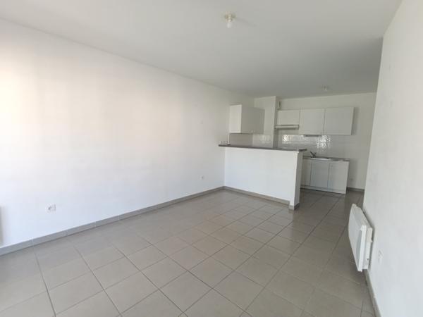 Appartement 3 pièces + parking + cellier