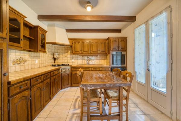 Vente / Maison et grand terrain à Mondragon (84430)