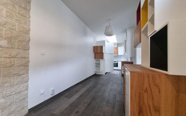 Appartement à louer    3 pièces •  Colombes