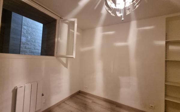 Appartement à louer    3 pièces •  Colombes