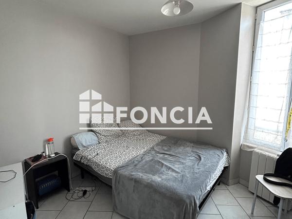 Location Appartement 2 pièces 23 m² - 18 RUE DE LA VIEILLE HORLOGE La Roche Sur Yon 85000