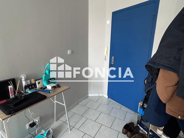 Location Appartement 2 pièces 23 m² - 18 RUE DE LA VIEILLE HORLOGE La Roche Sur Yon 85000