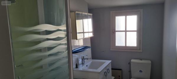 Maison de ville à vendre à L'Éguille en Charente-Maritime (17600), ref : 01994   
centre ville